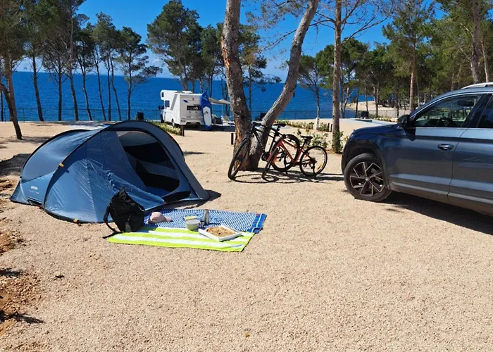 Camping Aminess Style Avalona Pitches 5*